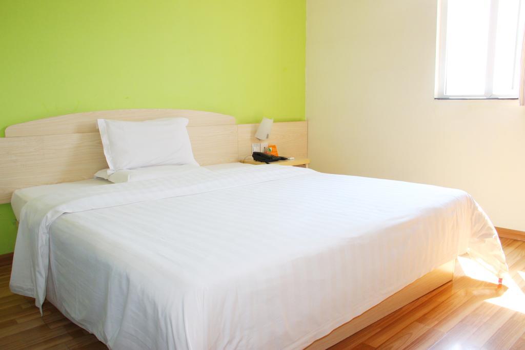 7Days Inn Shanghai Songjiang District Buitenkant foto